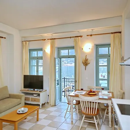 Faros Coastal Apartments Skopelos Town Exterior photo
