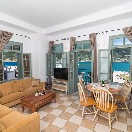 Faros Coastal Apartments Skopelos Town Exterior photo