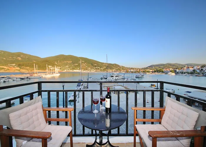 Faros Coastal Apartments
