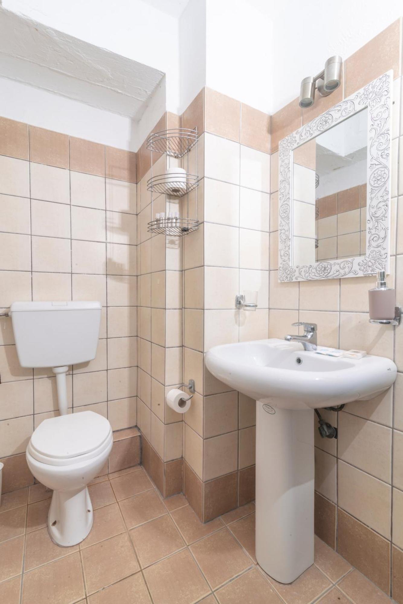 Faros Coastal Apartment